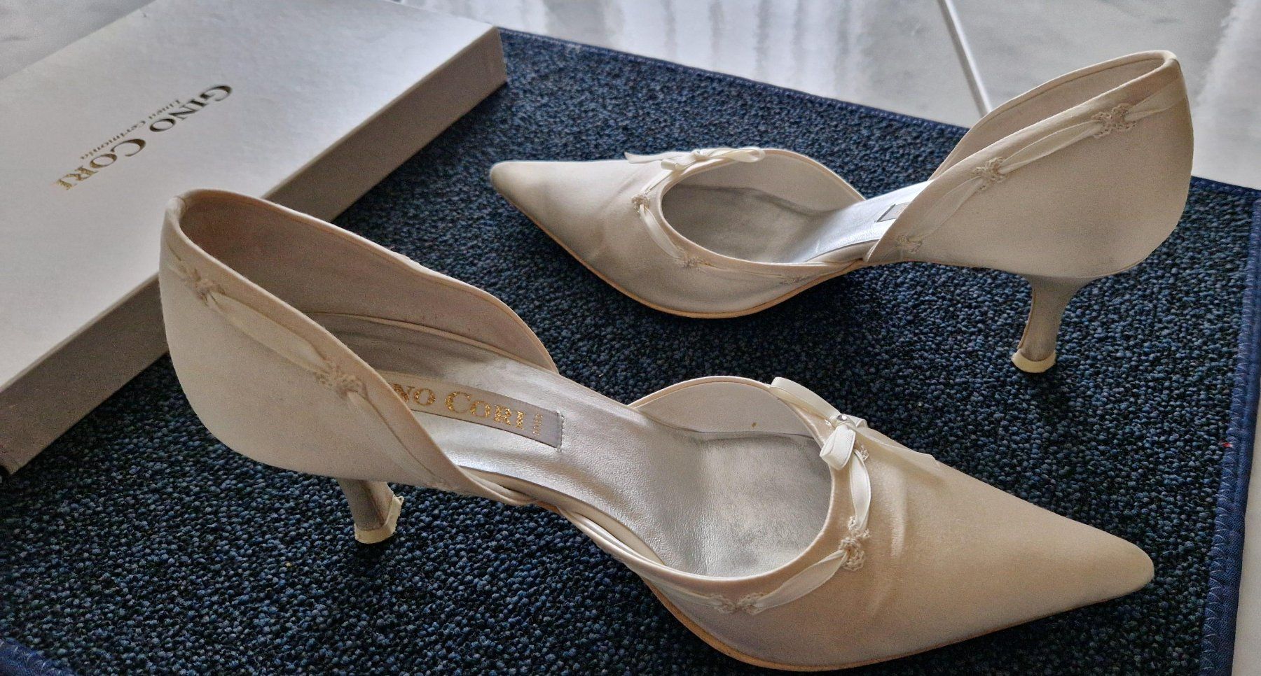 Scarpe da donna: Damenschuhe, ecruweiss, Nr. 39 – Usato da Heimberg venduto da Msunny 3