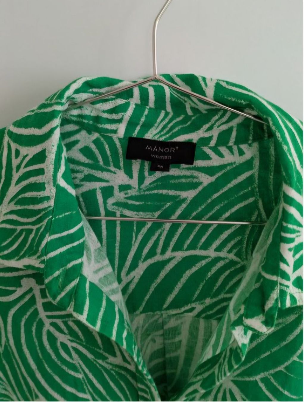Manor Blusen: Manor Damenbluse, Gr. M/L oversize 45% Leinen – Gebraucht aus Stäfa von Ildi 2