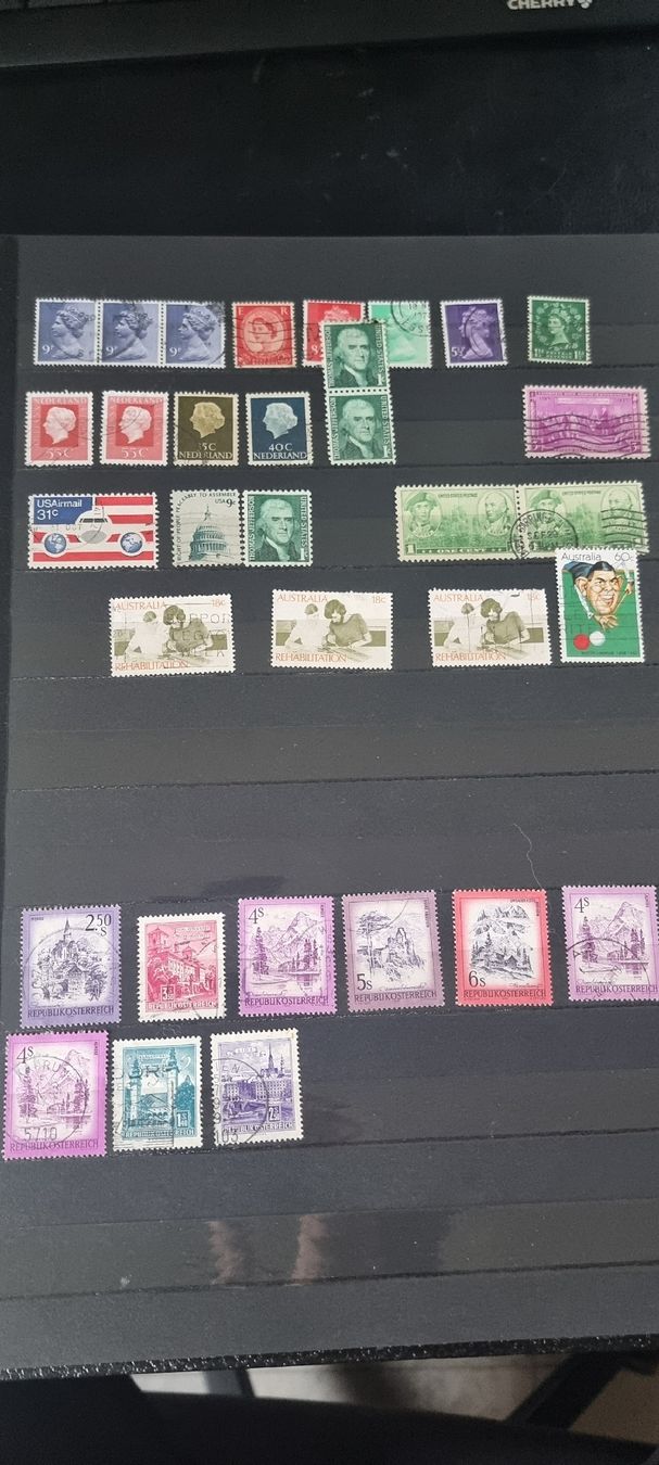 Tutti i francobolli: Briefmarken diverse Länder – Usato da Seon venduto da Stibinio 3