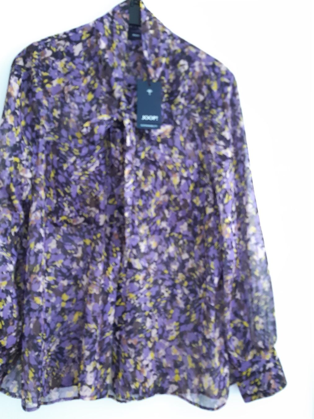 Joop Camicette: Bluse  Joop  lila gemustert – Nuovo (secondo la descrizione) da Wettingen venduto da beahu