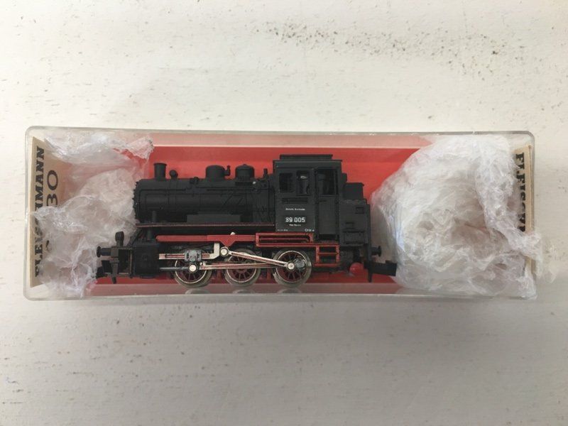 Fleischmann Modellini di ferrovie: Spur N Fleischmann 8330 Br 89 Deutsche Bundesbahn – Usato da Büsserach venduto da ModellbahnDepot