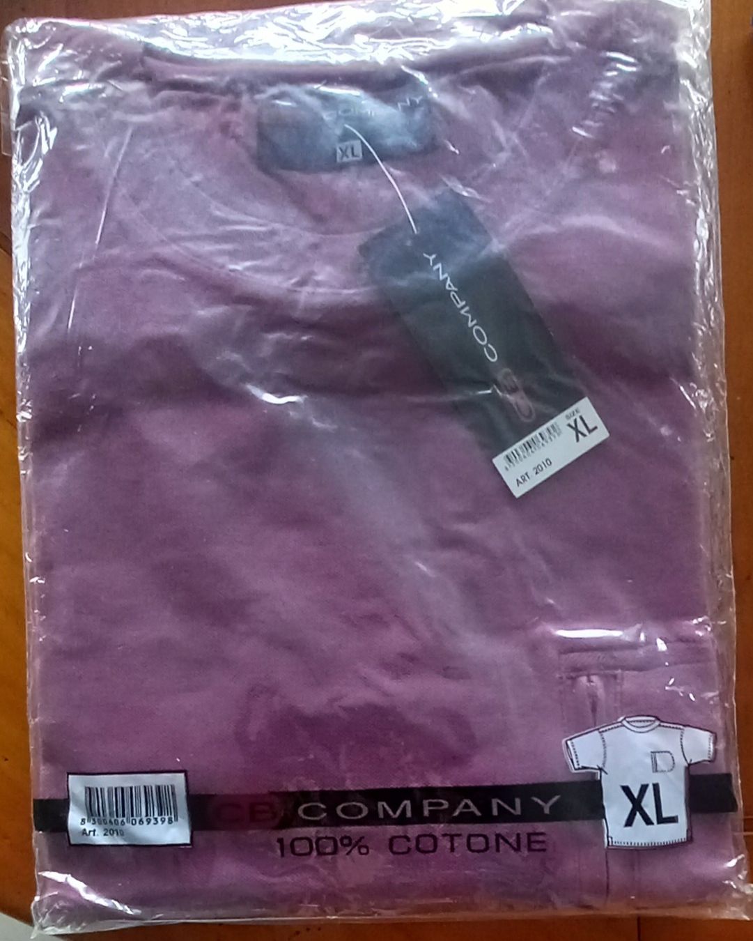 T-shirt: T-Shirt violet XL – Nuovo e nell'imballaggio originale da La Chaux-de-Fonds venduto da Boutique333