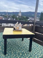 Porzellanfigur Figurenpaar mit Brunnen guter Zustand