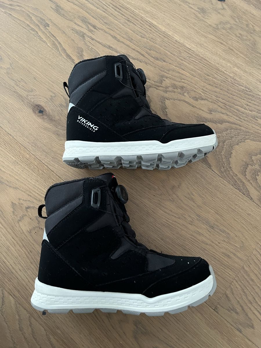 Viking Scarpe per ragazzi: Viking Winterstiefel Grösse 35 – Usato da Küttigen venduto da csei 3