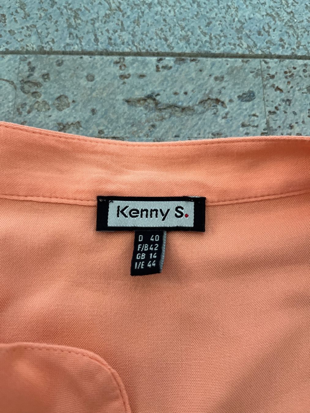 Camicette: Kenny S Bluse – Usato da Roggliswil venduto da Eishockeygirl 1