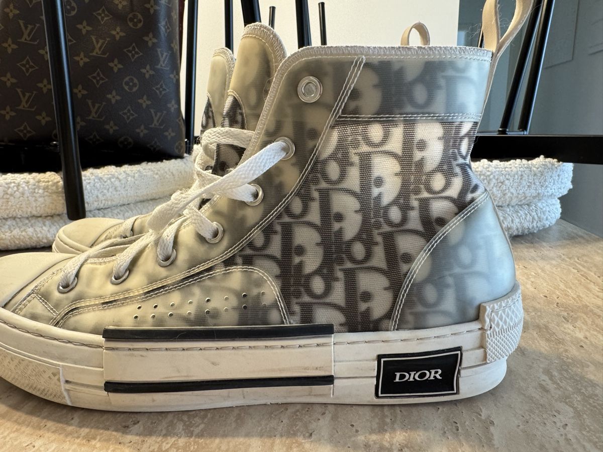 Dior Herrenschuhe: Dior B23 sneaker league haute – Gebraucht aus Plan-les-Ouates von mayssa_agati