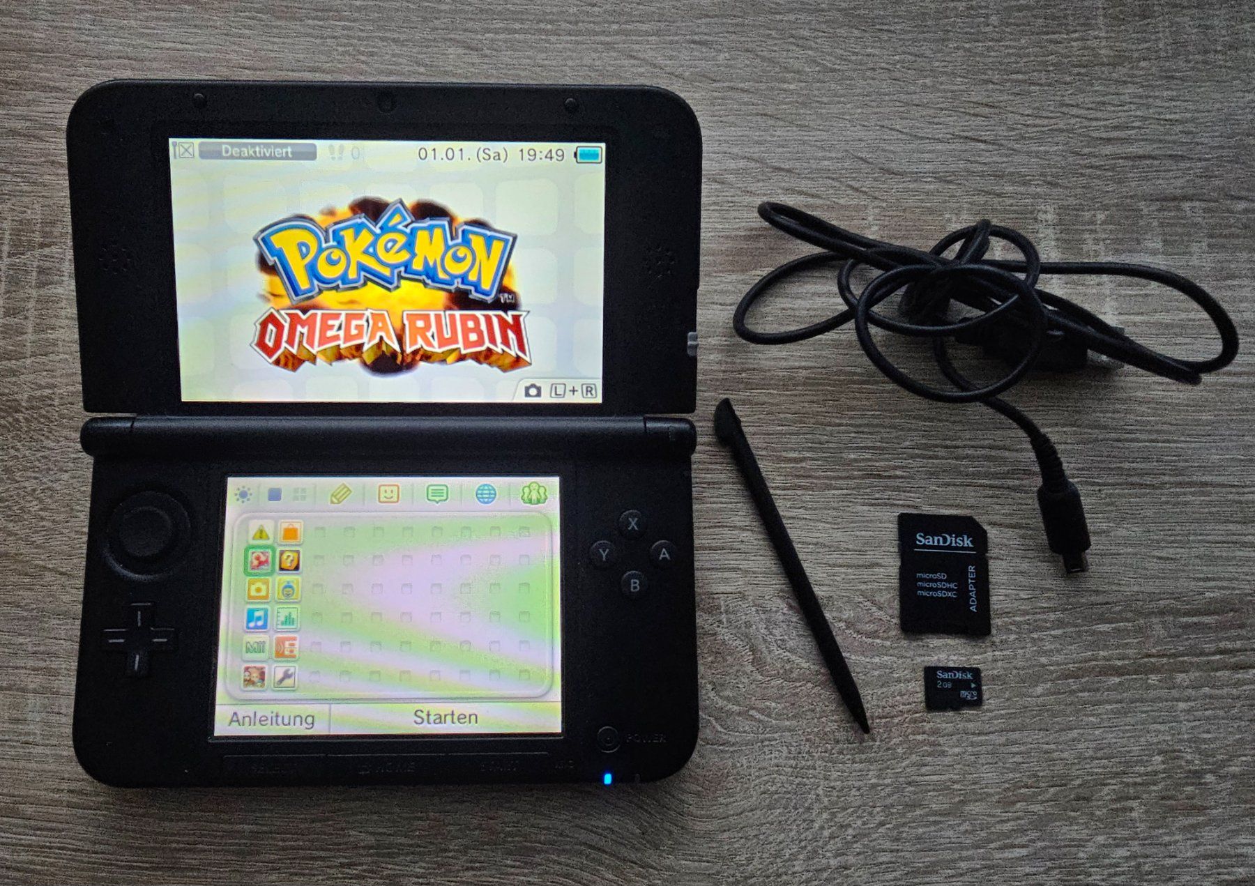 Nintendo Konsolen: Nintendo 3DS XL grau mit 2 GB Speicherkarte – Gebraucht aus Sempach von Knuckles17