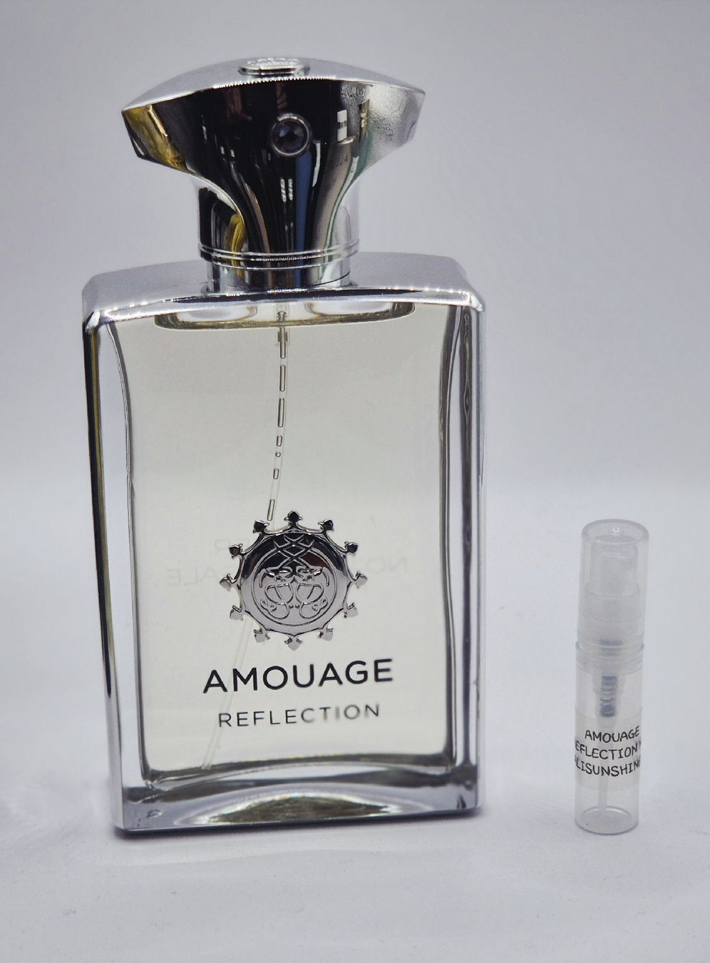 Amouage Profumi & Eau de Toilette: 2 ml REFLECTION MAN AMOUAGE ABFÜLLUNG – Nuovo (secondo la descrizione) da St. Gallen venduto da CaliSunshine