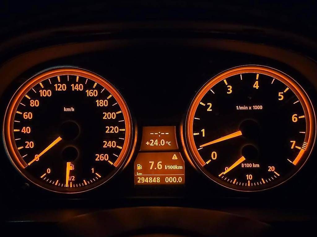 Automobili: BMW e90 325i  – Usato da Buttisholz venduto da wol_h9ls 4