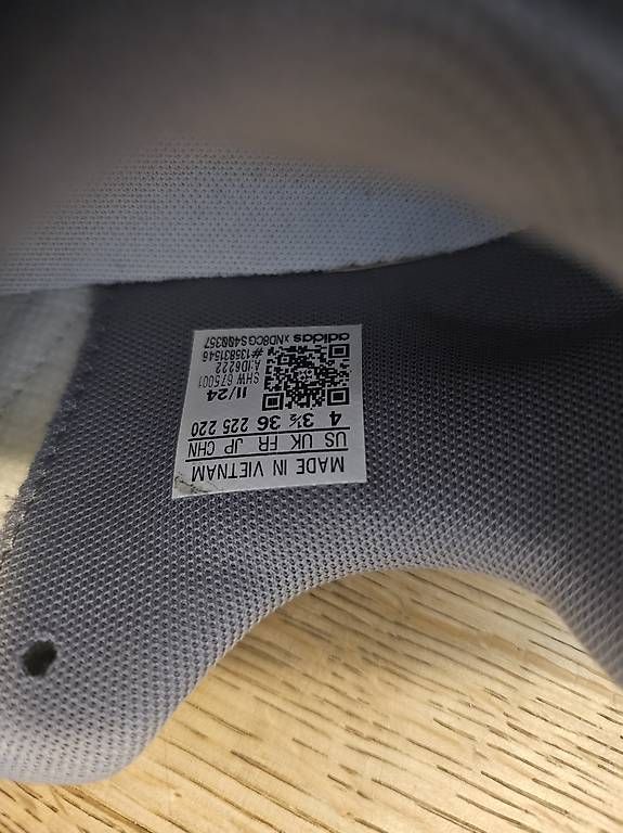 Herrenschuhe: Adidas-Sneaker – Gebraucht aus Neuenegg von mak_rq67 4