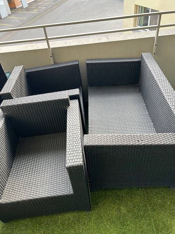 Poltrone: Rattanlounge in Schwarz inkl. Kissen – Usato da Altendorf venduto da S.Maechler 1