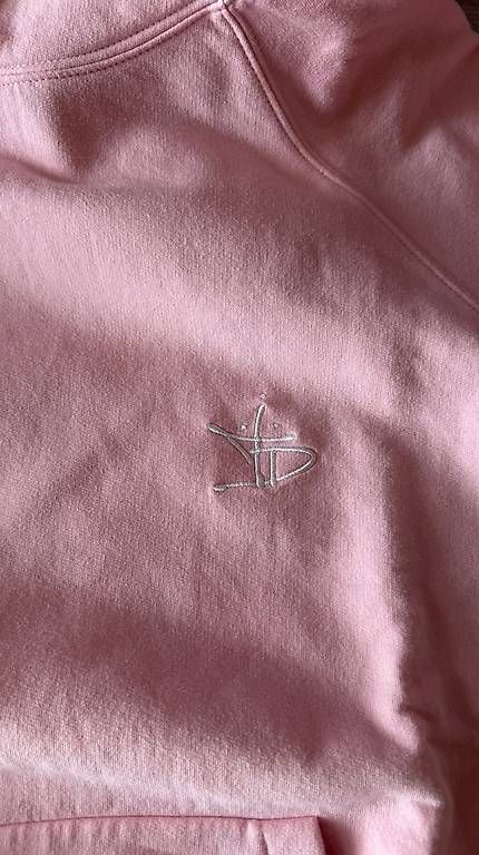 Top: Sweat à capuche rose Top Deck Taille S – Usato da Vuarrens venduto da ste_22xh 2