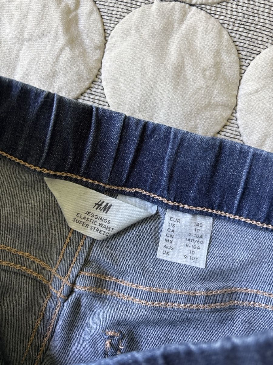 H&M Pantalons: Shorts elastic 140  – D'occasion à Cham par MC_0605 2