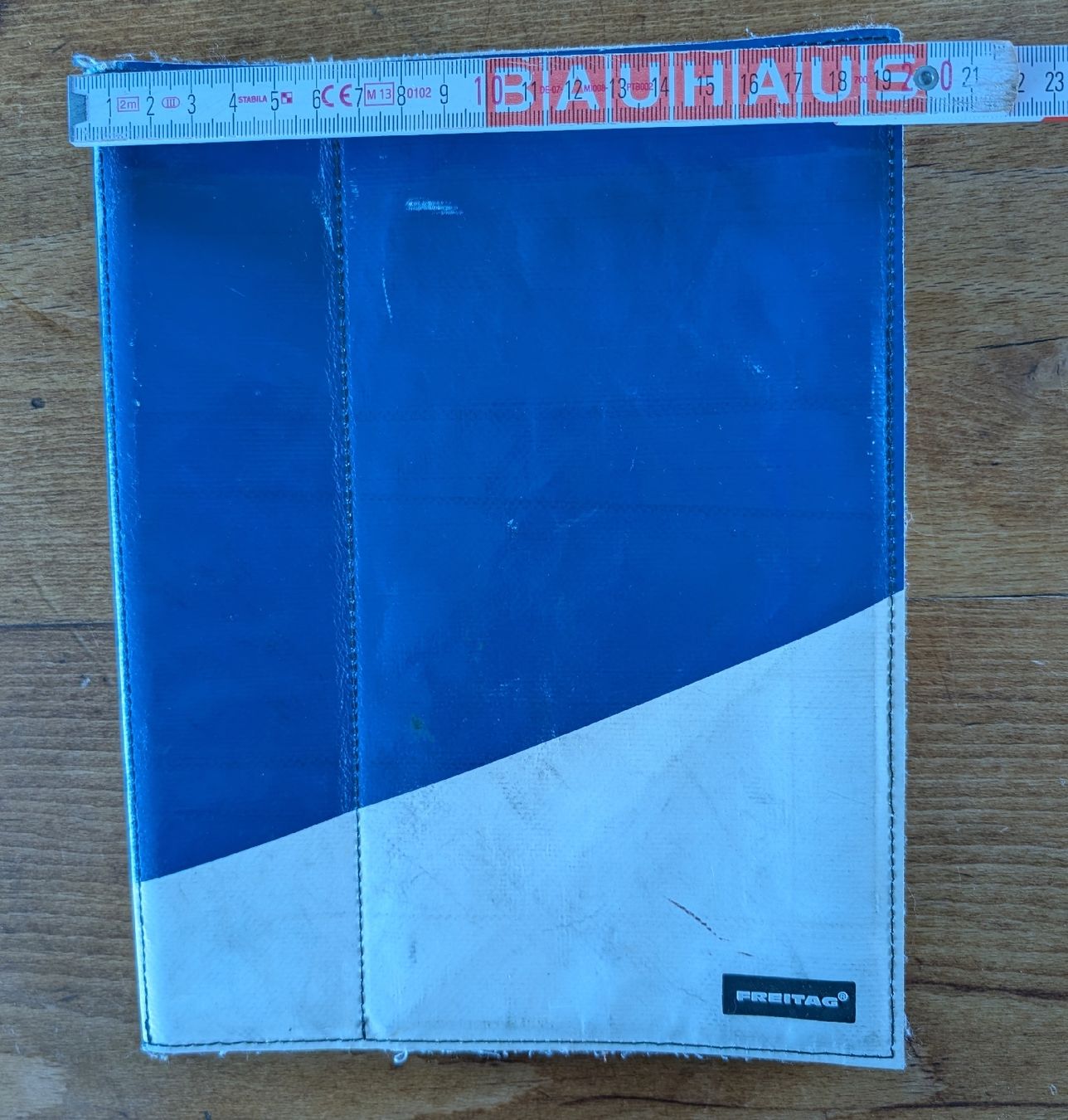 Freitag Coques & Sacs: FREITAG Tablet-Hülle blau weiss – D'occasion à Münsingen par Rehtre 5