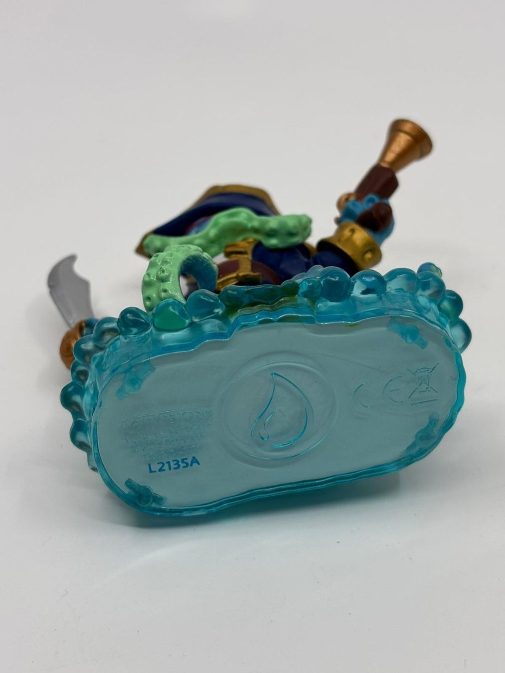 Statuette: Skylanders Swap Force Wash Buckler Figur – Usato da Herisau venduto da Seyashop1 2