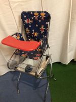 Chaise haute vintage pour poupée