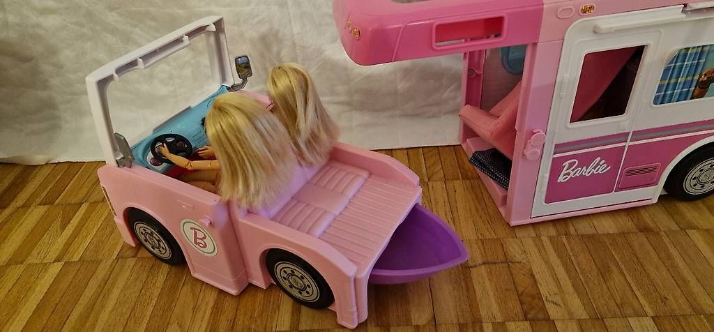 Case e mobili per bambole: Barbie 3-in-1 Traumcamper – Usato da Riehen venduto da nba_9g9j 1