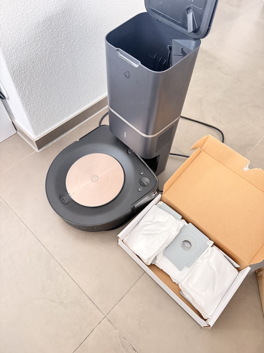 Irobot Staubsauger & Zubehör: iRobot Roomba s9+ Self-emptying clean Robot Vacuum – Gebraucht aus St Gallen von san_6w29 5