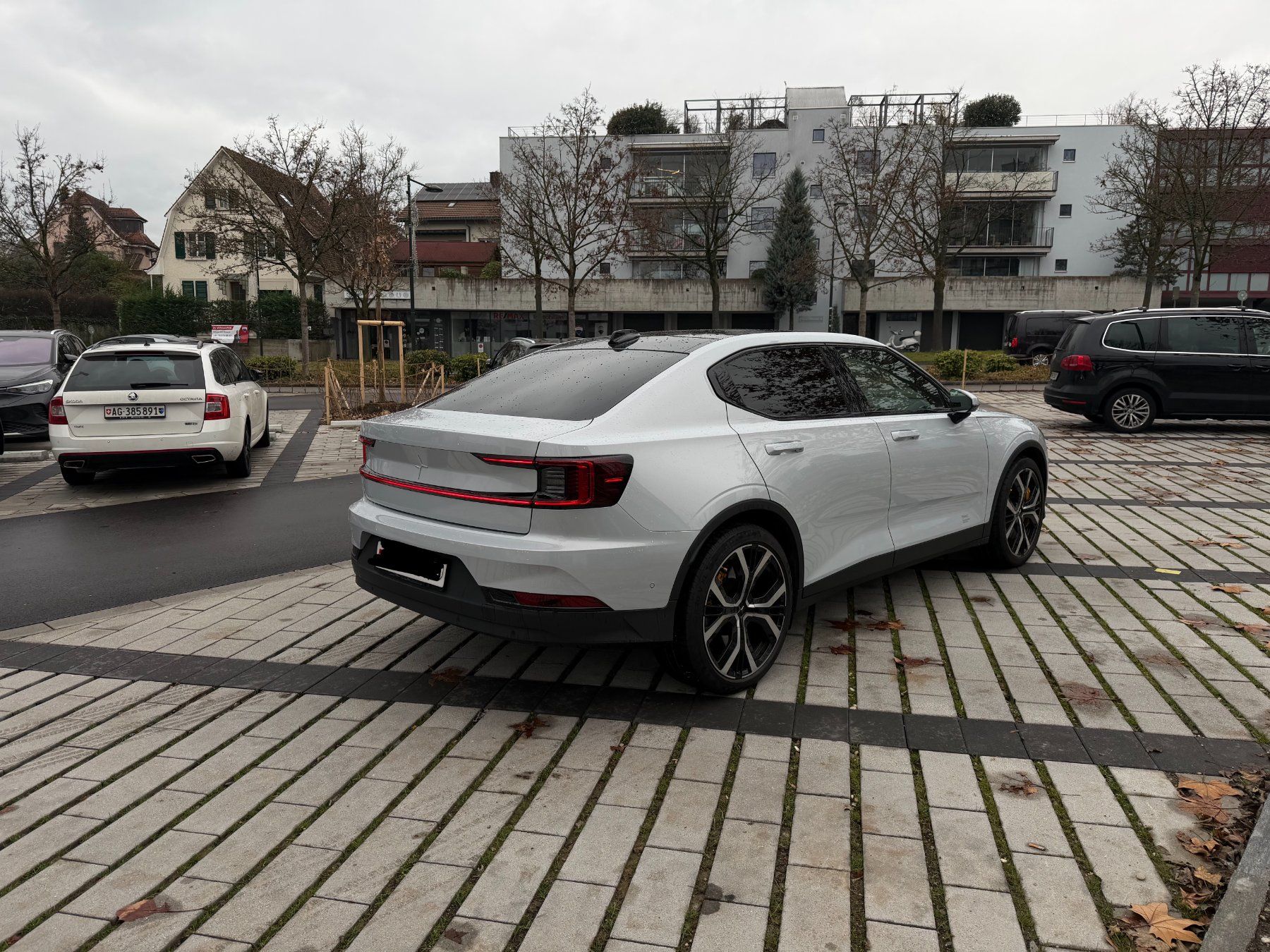 Polestar Automobili: Polestar 2 Long Range Performance / 476 PS / Vollausstattung – Usato da Basel venduto da amsti54 3