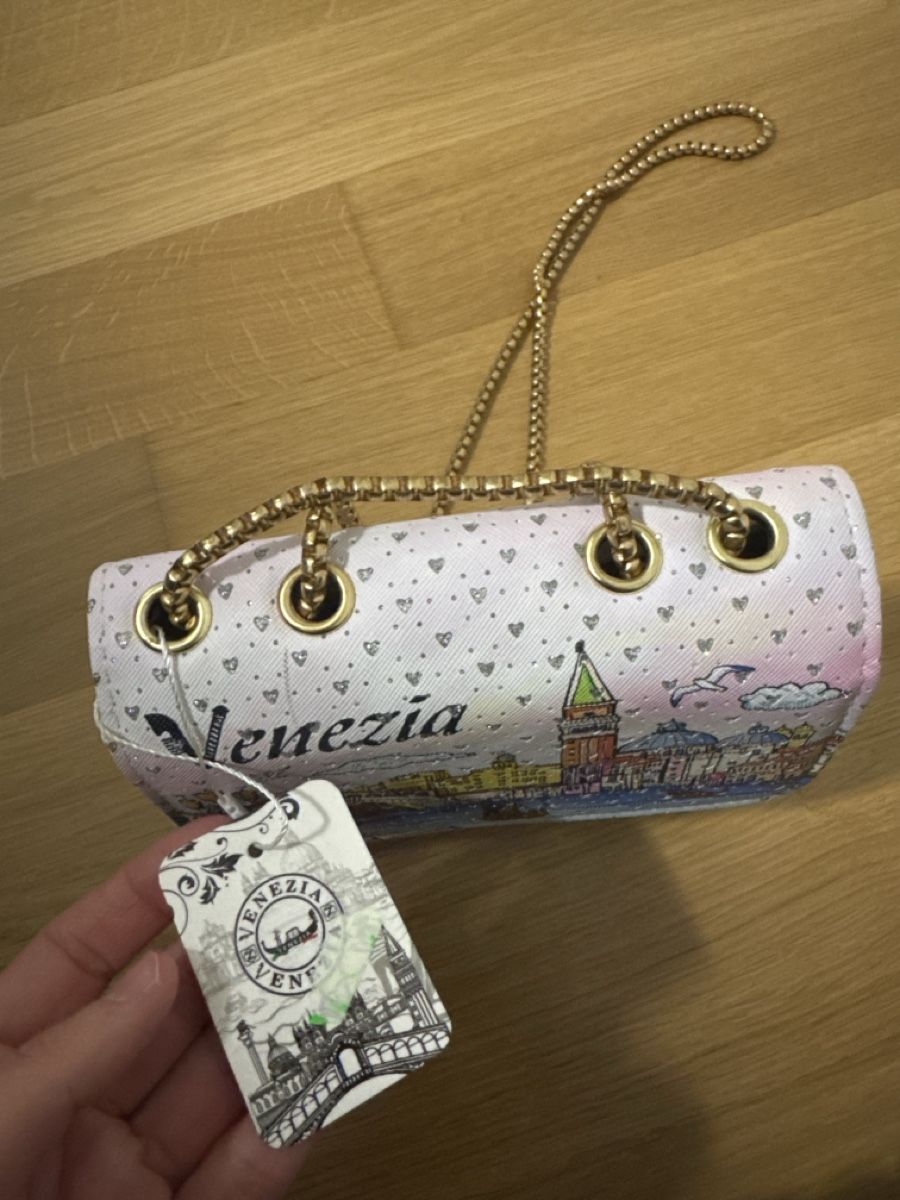 Taschen für Damen: Damentasche neu! – Neu und originalverpackt aus Sursee von Alyel 3