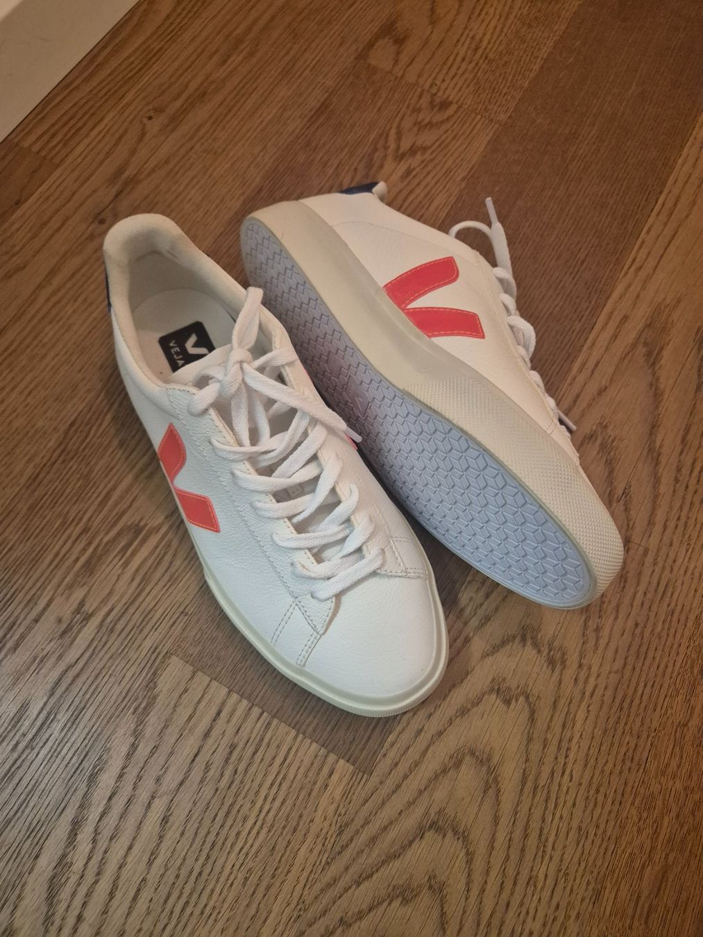 Veja Chaussures femmes: Veja Sneakers 40 – D'occasion à Zürich par hrv_rlx9 2