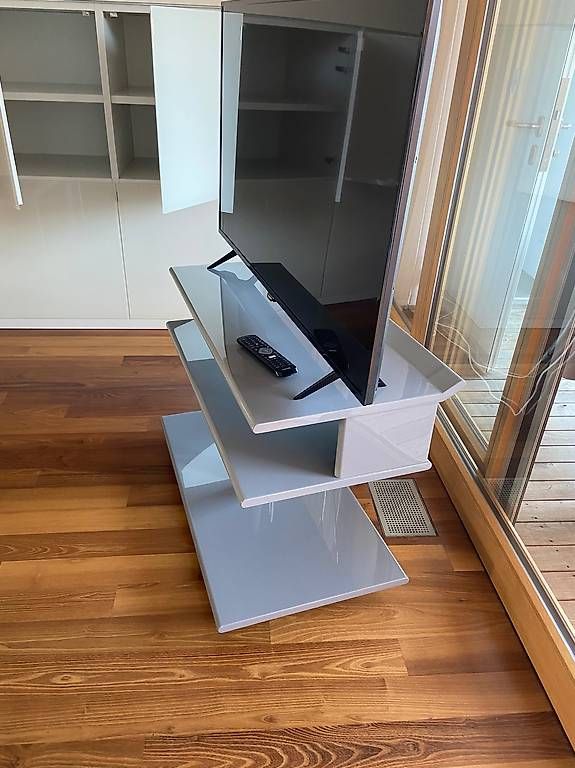 TV Möbel: Mobile per TV – Gebraucht aus Besazio von nad_m7nb 2