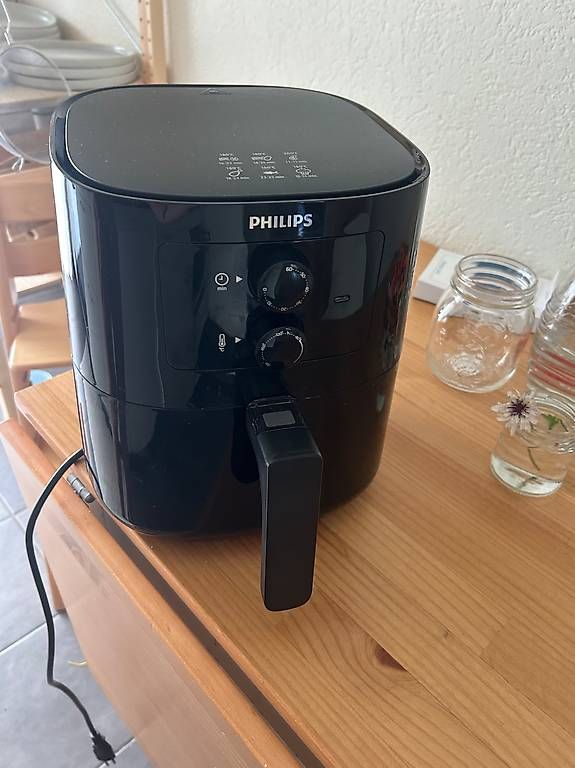 Küchengeräte: Airfryer Philips – Gebraucht aus Riehen von Bifarella