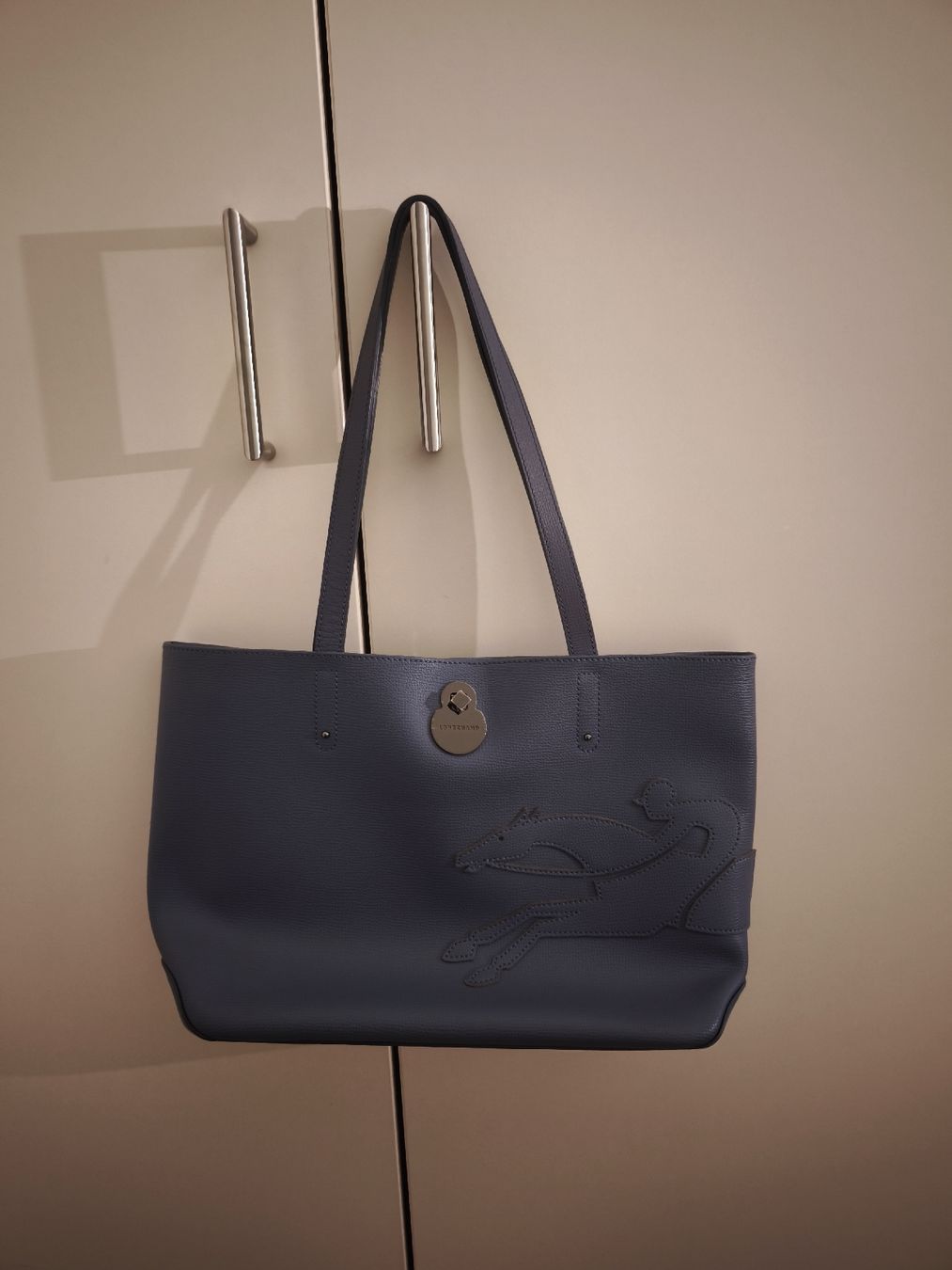 Longchamp Borse da donna: Longchamp Le Pliage Tote Tasche Gross Hellblau Leder – Nuovo (secondo la descrizione) da Horw venduto da C_Doswald