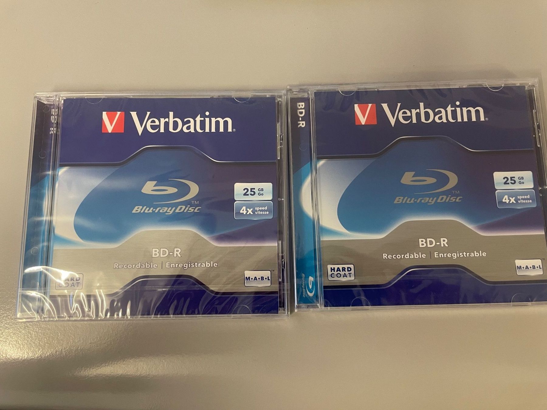 Tutti i DVDs: BluRay Discs und DVD+R – Nuovo e nell'imballaggio originale da Winkel venduto da Ronh 2