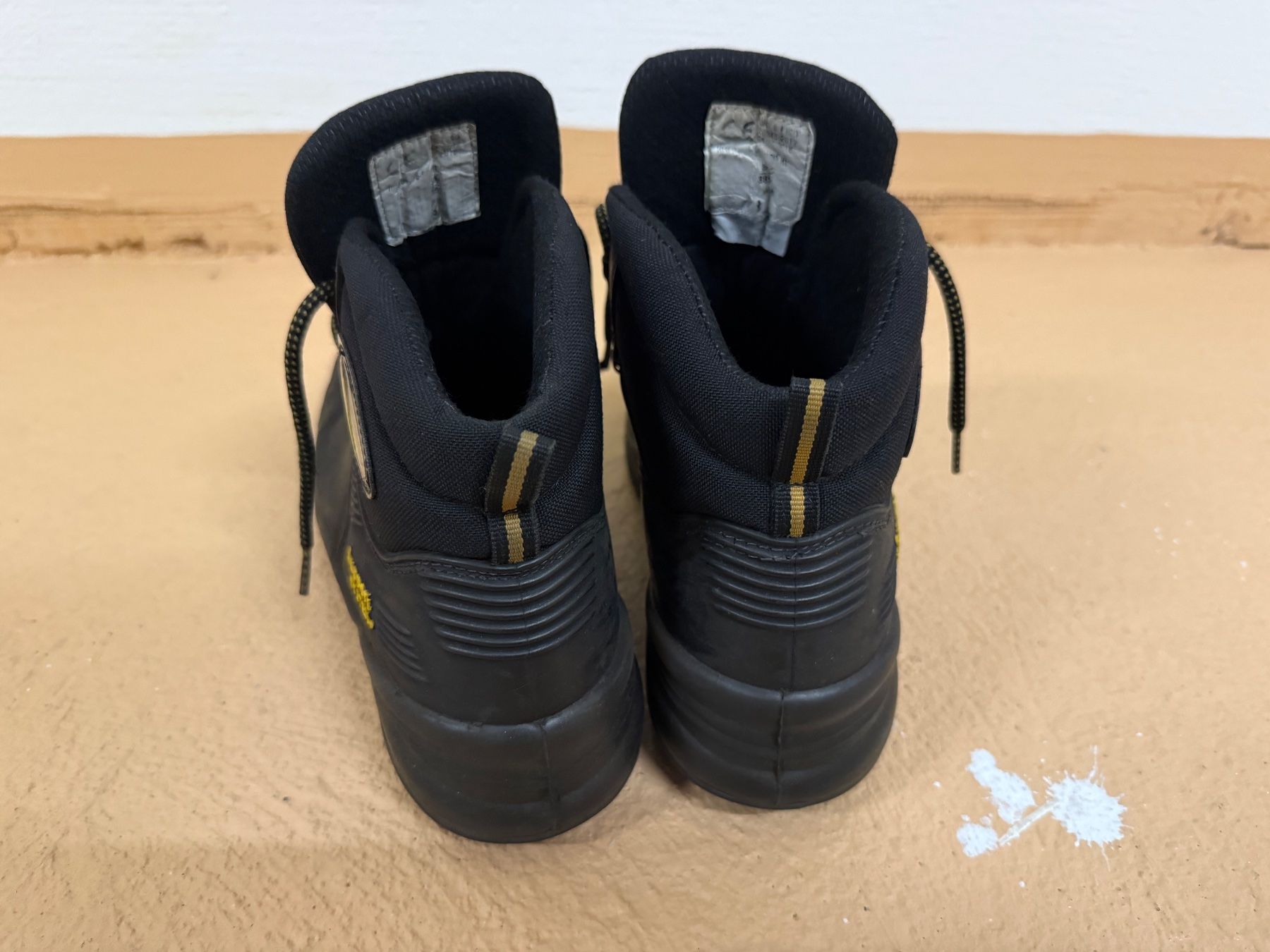 Chaussures hommes: Sicherheitsschuhe – D'occasion à Schänis par Sandro.86 1
