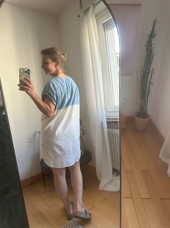 Vestiti: Luftiges Sommerkleid von Levis – Usato da Luzern venduto da dariajenni 2