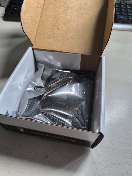 Componenti elettronici: BeagleBoard-X15 – Nuovo e nell'imballaggio originale da Villeret venduto da enz_f8lg 1