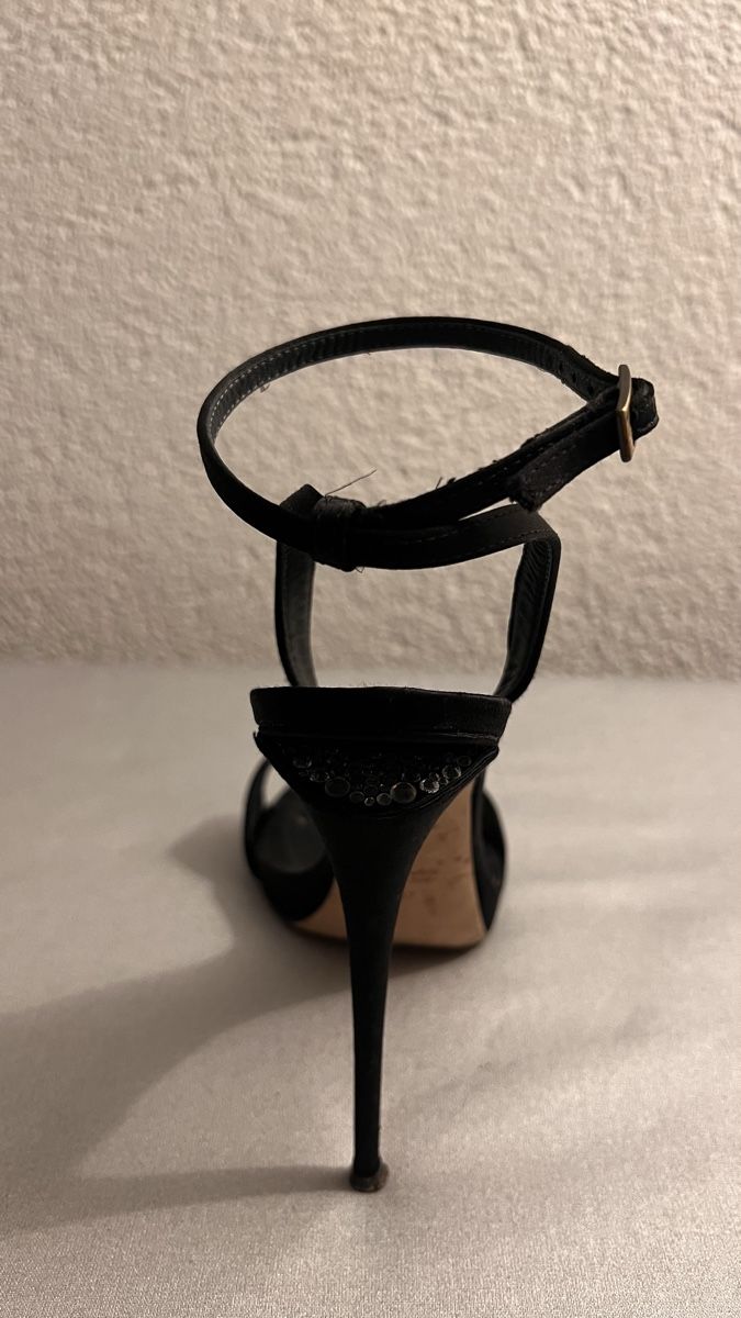 Zanotti Scarpe da donna: Giuseppe Zanotti Sandalen, schwarz, Gr. 37 – Usato da Zürich venduto da svan07 3