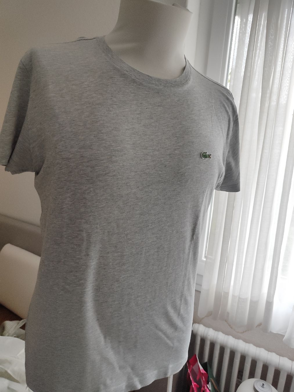 Lacoste T-shirts: Lacoste Shirt gr L – D'occasion à Langnau am Albis par Judithsebi