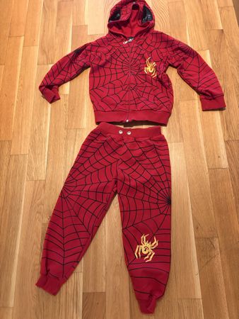 Spiderman Trainingsanzug rot schwarz Grösse 110-116