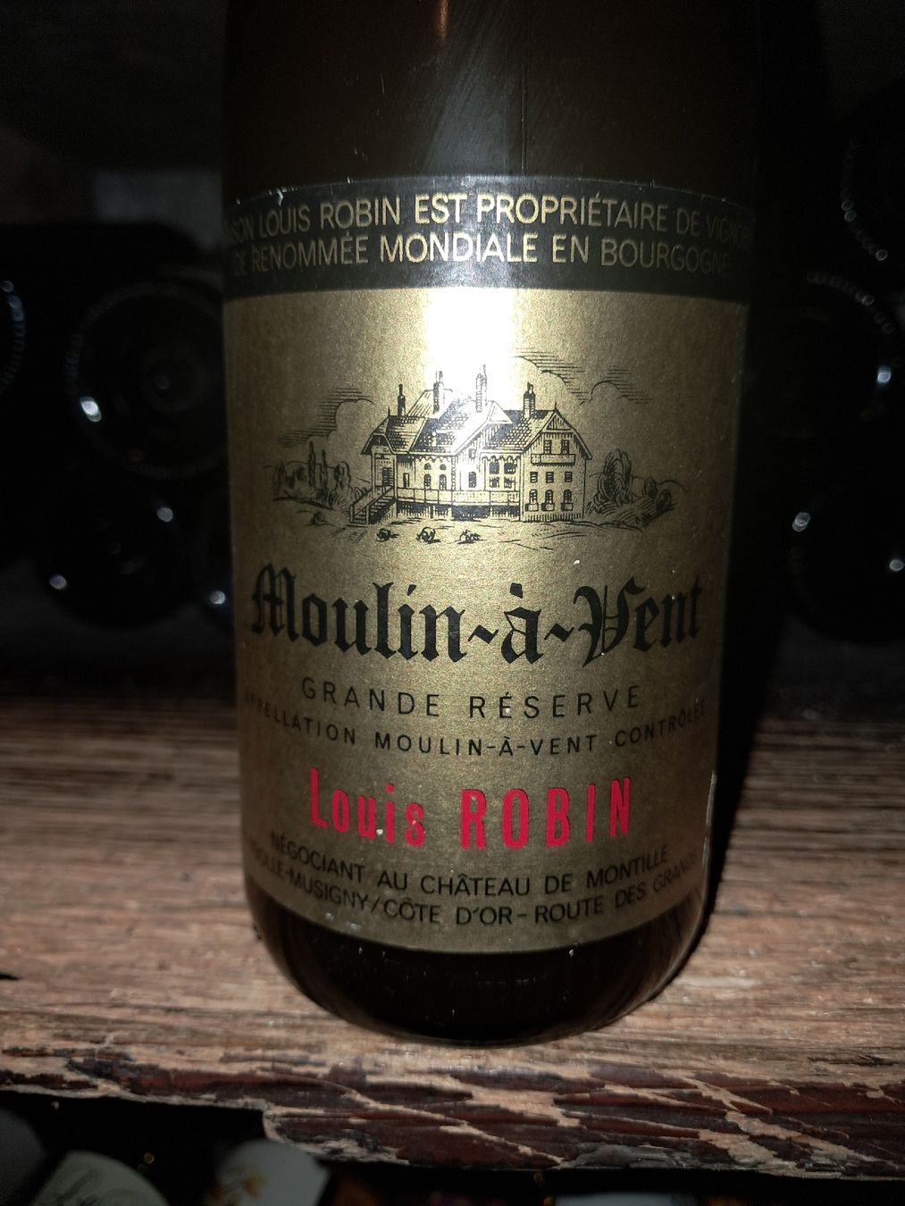 Vino: Moulin-à-Vent Louis Robin 1989 – Nuovo e nell'imballaggio originale da Le locle venduto da juliensaran 1
