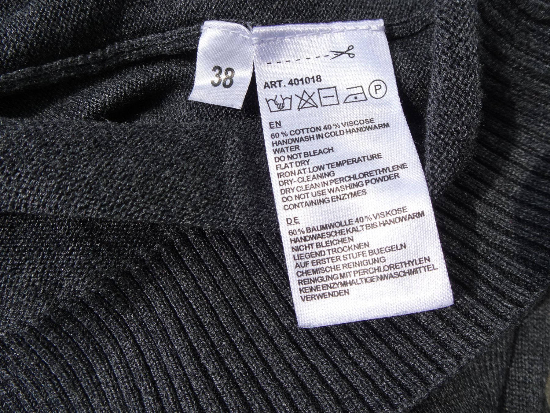 Repeat Giacche: Cardigan Strickjacke Repeat dunkelgrau Gr. S /38 – Usato da Winterthur venduto da blumeblau77 5