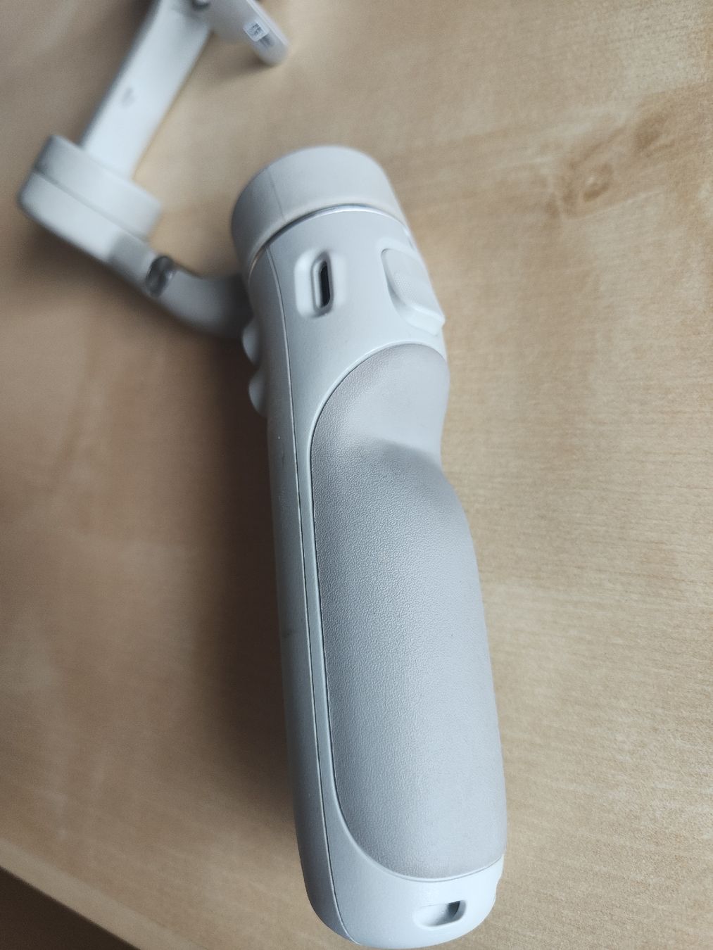 DJI Action Cam: DJI Osmo Mobile 5  – Usato da Arveyes venduto da villarscars 5