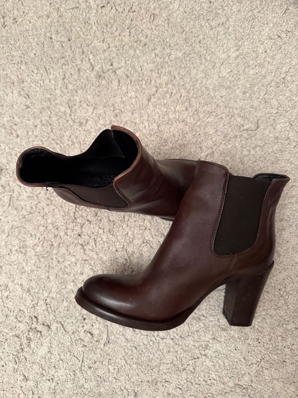 Damenschuhe: Stiefeletten 38 – Gebraucht aus Küsnacht ZH von nat_m97w