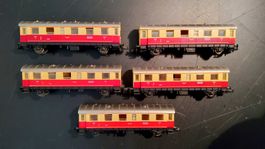 5 Personenwagen Deutschland, Fleischmann, Spur N, gebraucht