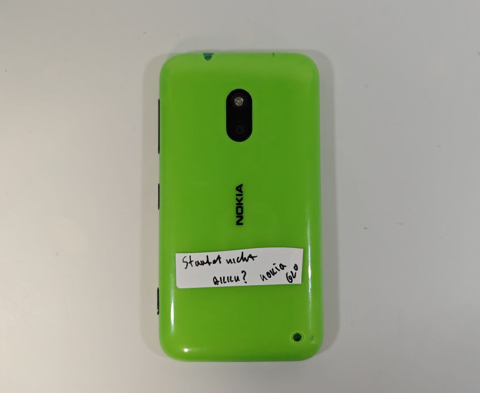 Nokia Telefoni cellulari / Smartphones: Nokia Lumia 620 – Usato da Ehrendingen venduto da Rocky985 1