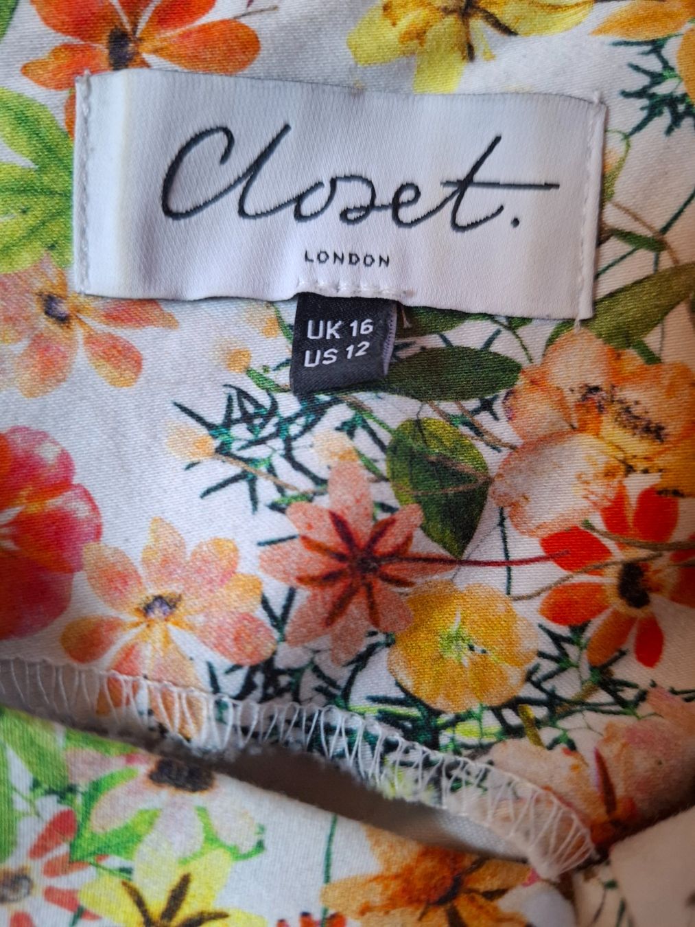 Closet London Vestiti: Sommerkleid mit Blumenmuster Grösse 44 – Usato da Bowil venduto da DELEULEU 1