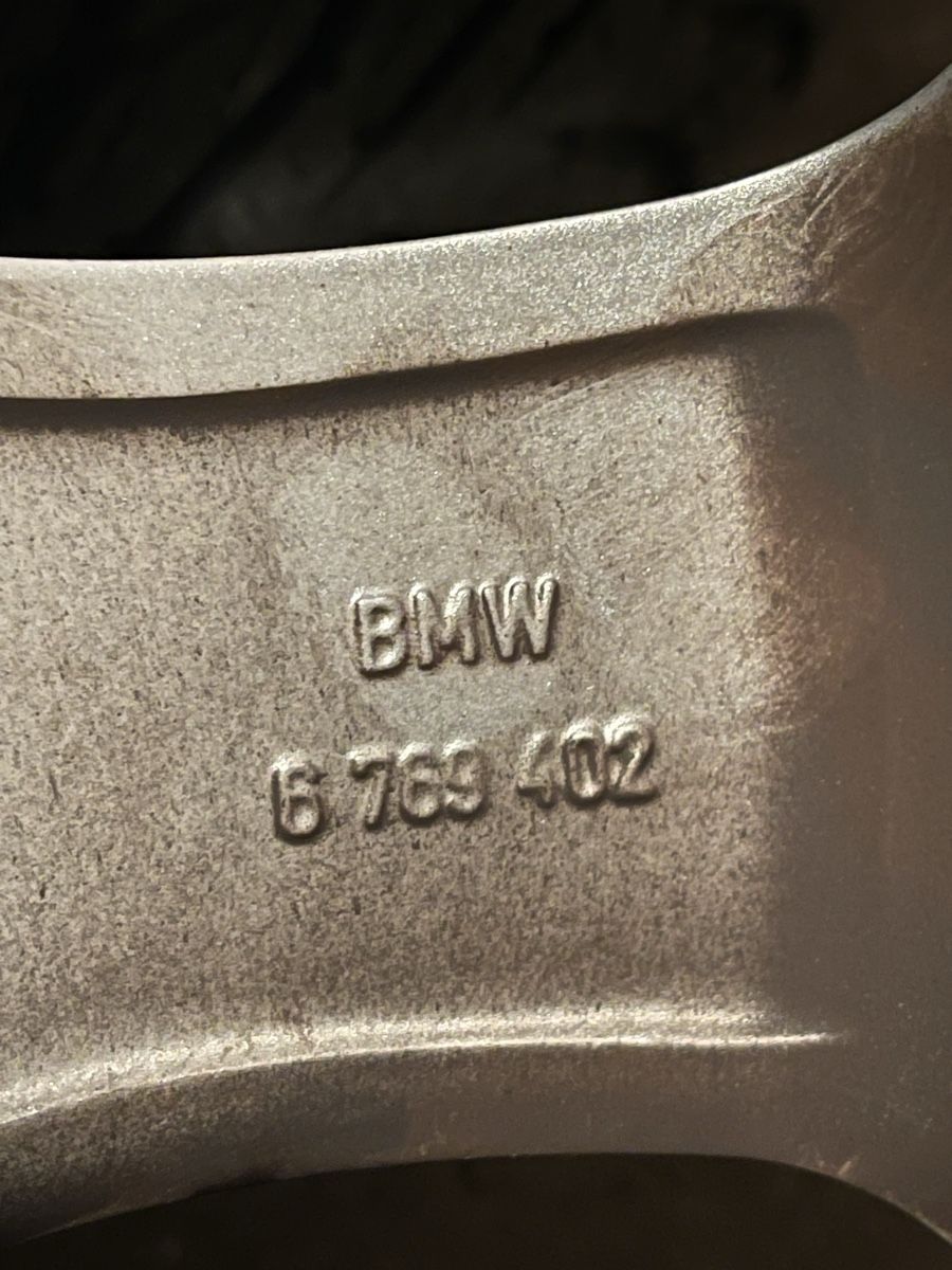 BMW Pneus & Kompletträder: BMW  Alufelgen 1er E81 E82 E87 E88 7jx16EH2 ET44 16 Zoll – Gebraucht aus Elsau von isidobrany09 6