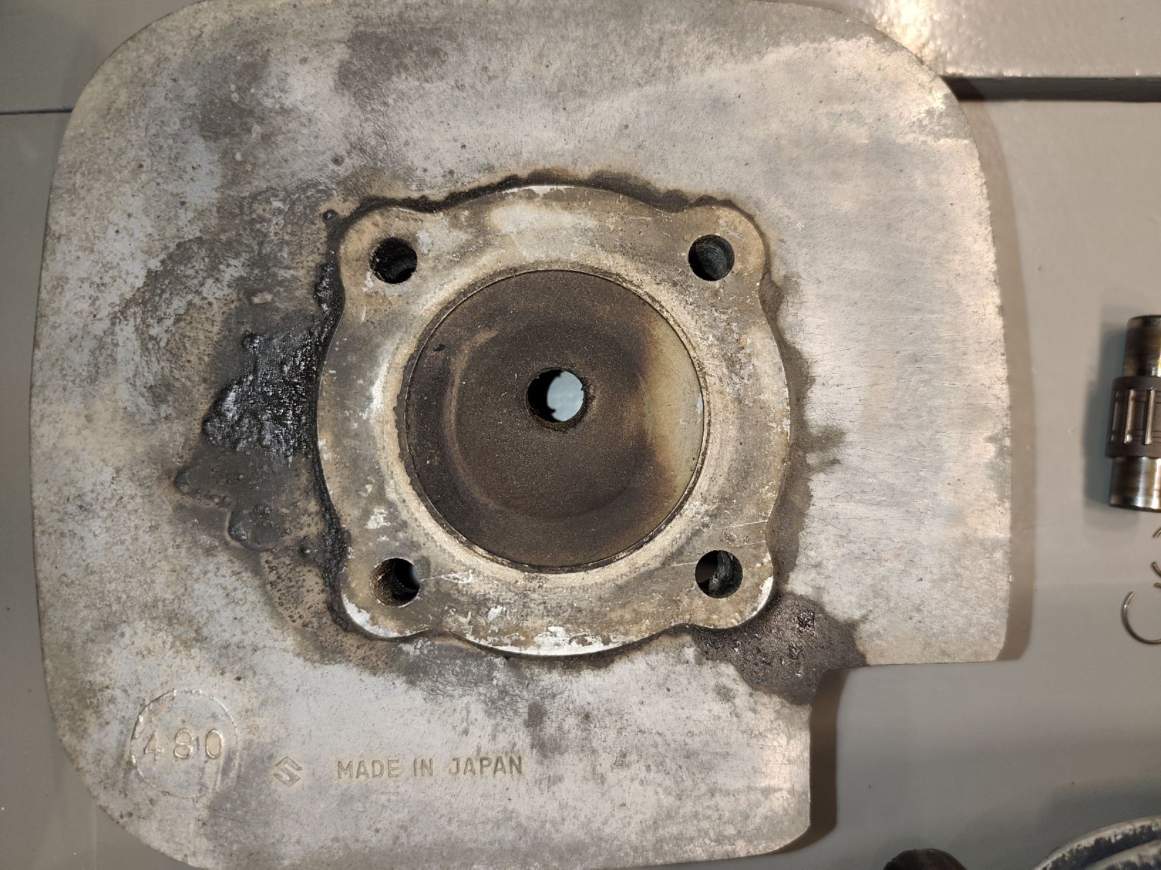 Suzuki Alle Motorradersatzteile: suzuki ts 125 1977 cylinder kit – Gebraucht aus Chevenez von oldyparadise 1