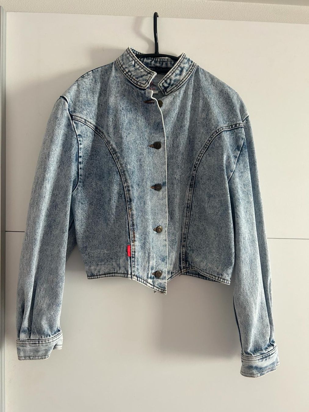 Giacche: Coole Jeansjacke im 80er Stil, Gr. 3, – Usato da Basel venduto da Friend68