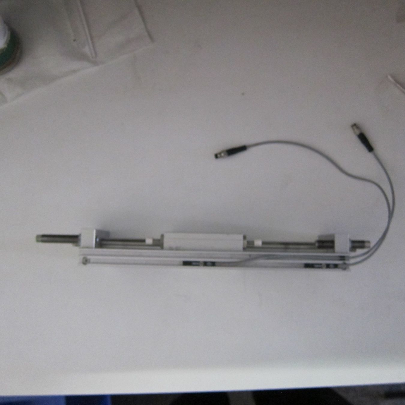 Festo Altro per industria metallurgica: Linearantrieb SLM-12-150-KF-A-G-CV-CH-E, Festo – Usato da Thun venduto da Estell 2