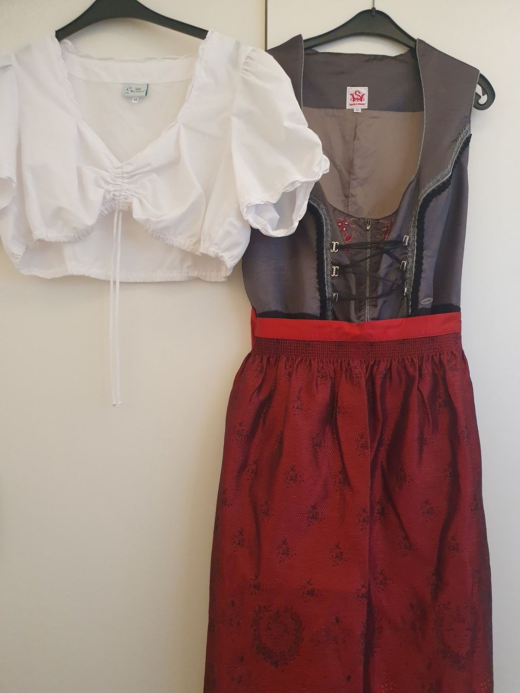 Robes: Wunderschönes Marken Dirndl.NP über 300.- – Neuf (Voir description) à beromünster par marsa123