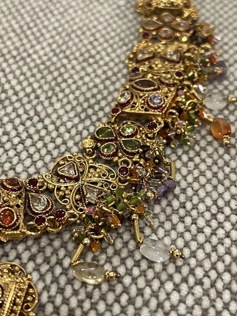 Ketten: Beautiful Indian Wedding Jewelry – Gebraucht aus Zürich von ralph__ 2