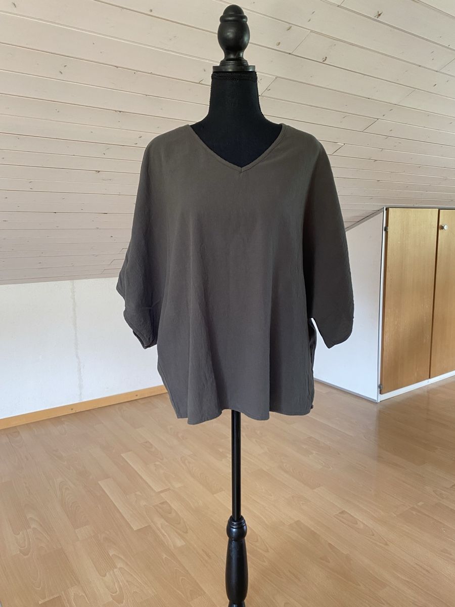 Only Tops: Luftiges Damen Oberteil L dunkelgrün – Neu (gemäss Beschreibung) aus Buochs von H16
