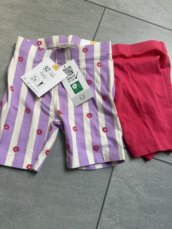 Kurze Hosen 92 leggins